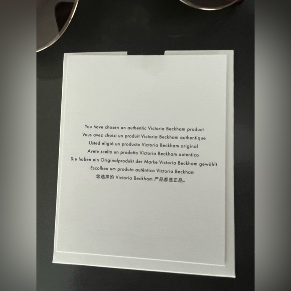 Victoria Beckham Aviator Sunglasses - Picture 9 of 10